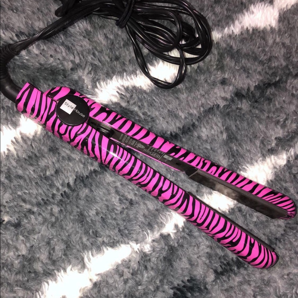 Hair straightener